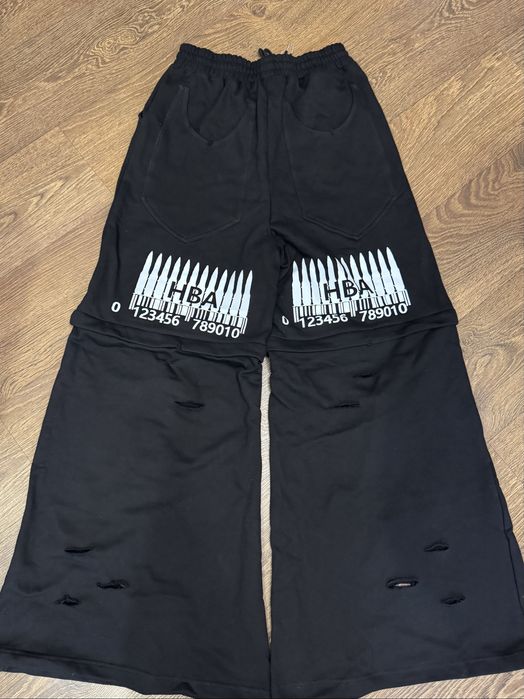 Нові HBA bootleg jeans