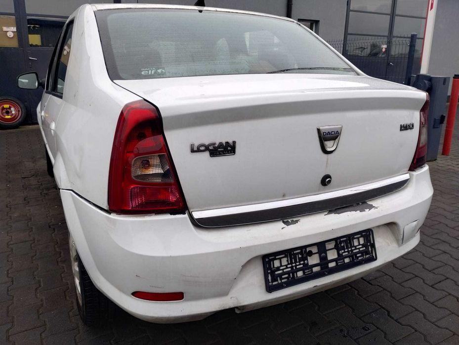 Klapa tył tylna kompletna Dacia Logan I lift SEDAN