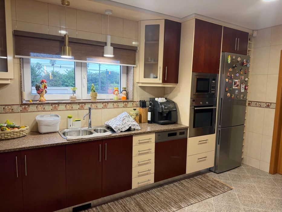 Móveis de cozinha como novos