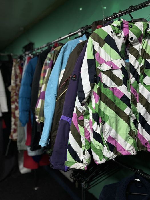 Продам секонд-хенд одяг оптом — 1,5 тонн