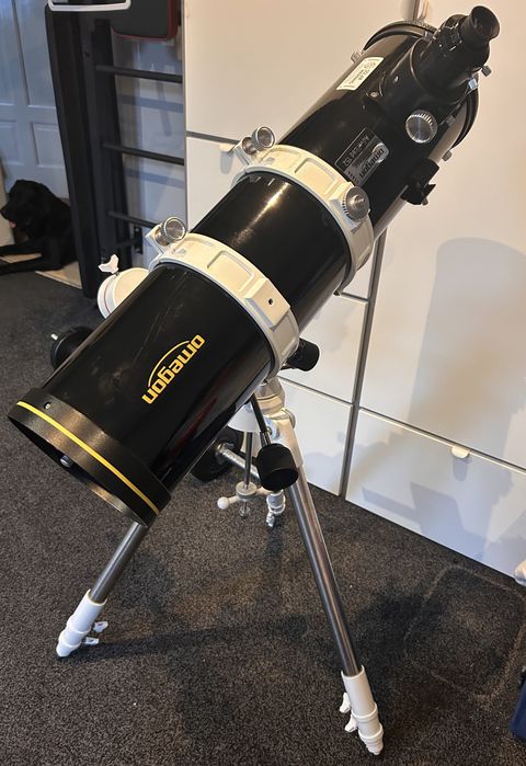 Teleskop Omegon Advanced 152/750