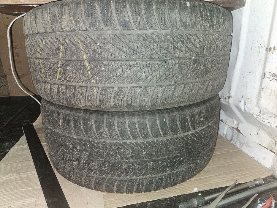 285 45 R20 24р.шини Goodyear