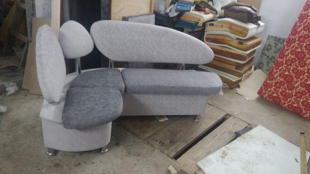 Продам уголочок!