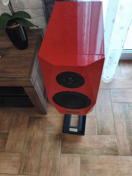 Kolumny Megalith Audio SCX