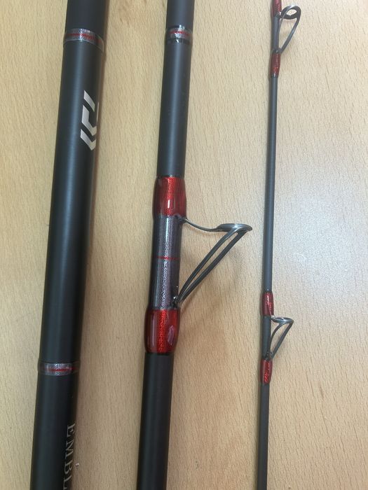 Cana Daiwa Emblem Surf  Type R 4.2 mt Tubular Impecavel