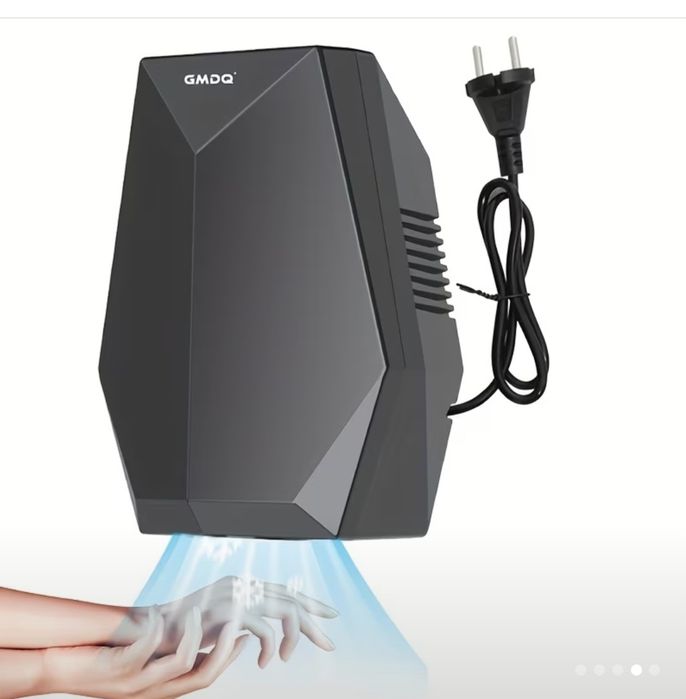 Сушарка для  рук 1600 Вт чорного кольору