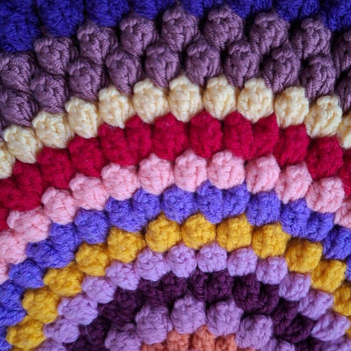 Коврики ручної роботи, зв'язані  гачком