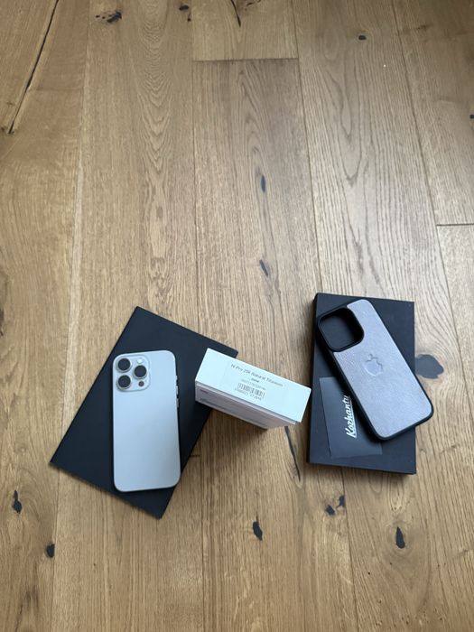 iPhone 16 Pro 256GB Natural Titanium | Ідеал | Гарантія Ябко до 2027 + Чохол