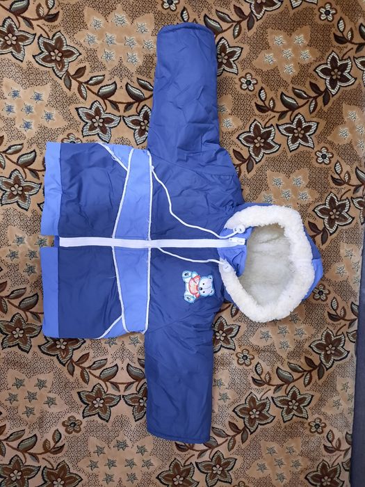 Зимовий комбінезон