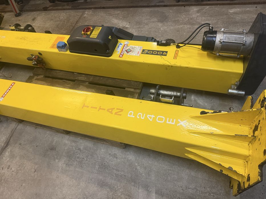 Podnosnik kolumnowy GORGHI   4 T