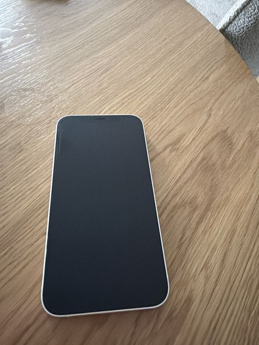 Iphone 12 biały