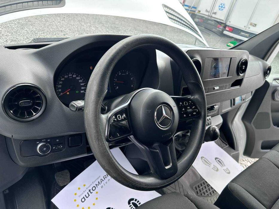 Mercedes-Benz Sprinter 2020p.
