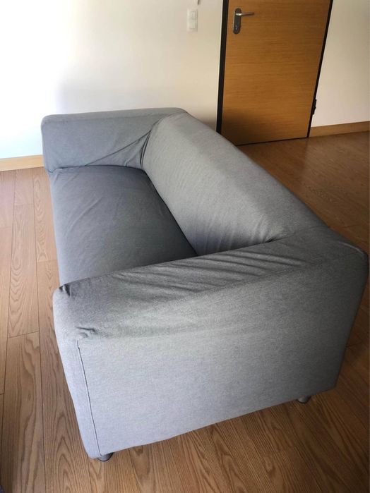 Sofá Klippan cinza ikea