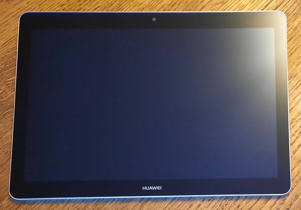 TABLET HUAWEI MediaPad T3 10 AGS-L09 9.6" 16GB RAM 2GB srebrny NOWY !