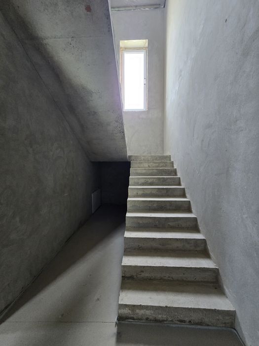 ПРОДАЖ КОТЕДЖІВ  газове опалення / гарна локація / 853 $ за м²