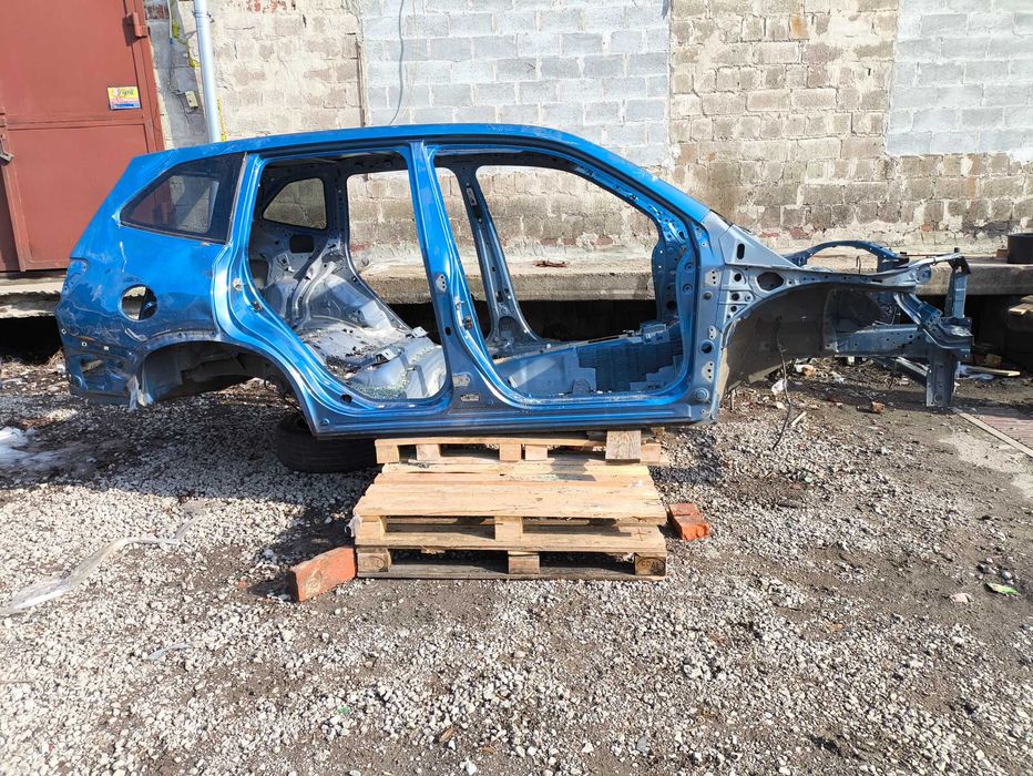 Четверть передняя правая с лонжероном и стаканом Subaru Forester SK 2019 2020 2021 2022 2023 2024