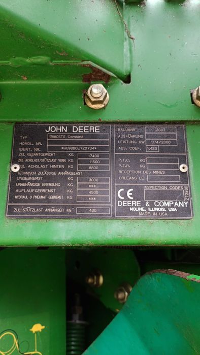 Комбайн зернозбиральний John Deere-9880STS