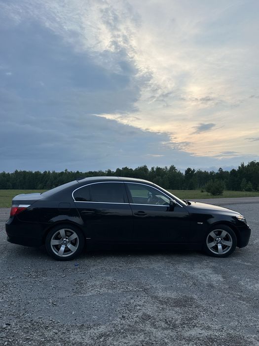 Авто BMW Е60 530XI