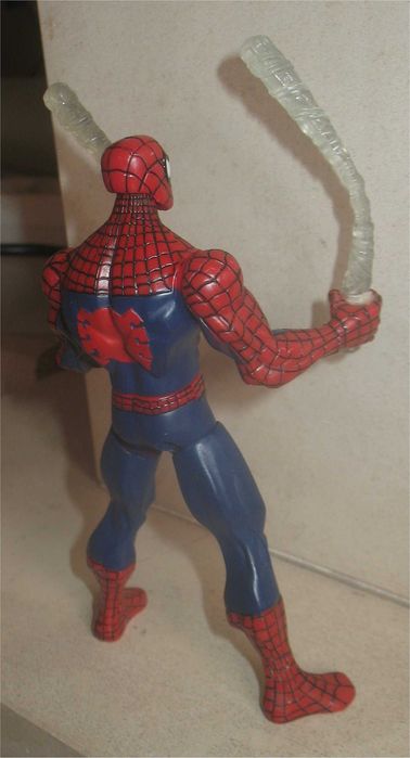 Hasbro -Marvel- The Amazing Spider-Man -Web Battlers- Whippin Web-Chuk