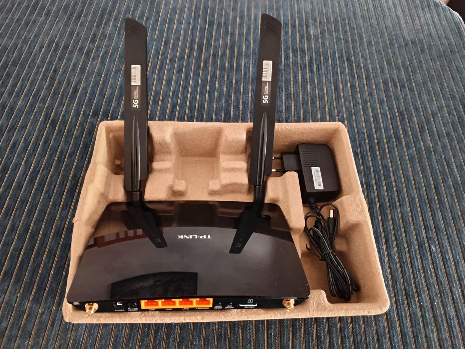 Router Tp-link Flybox LTE 2.4/5G cartão SIM