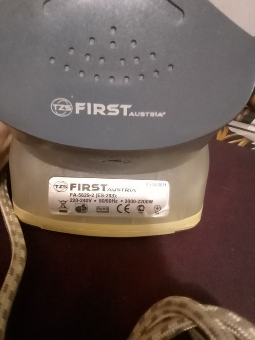 утюг First Austria