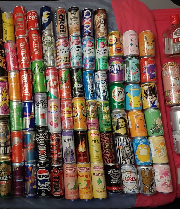 Coleção de Latas e Garrafas (Monster, Edições Internacionais e Mais)