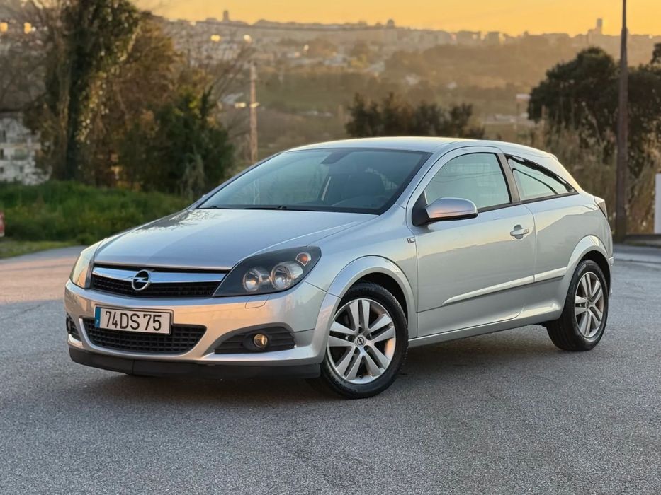 Opel Astra GTC 1.7 CDTI