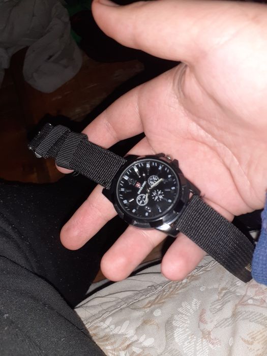 Годиник як новий