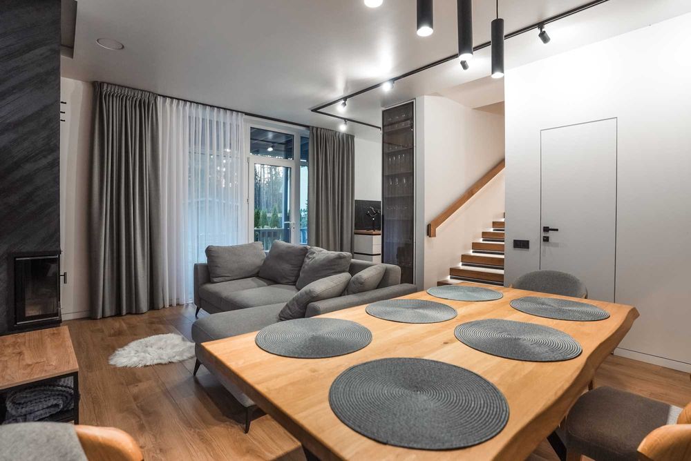 Подобова оренда будинків у лісі з чаном та лазнею, приватна територія