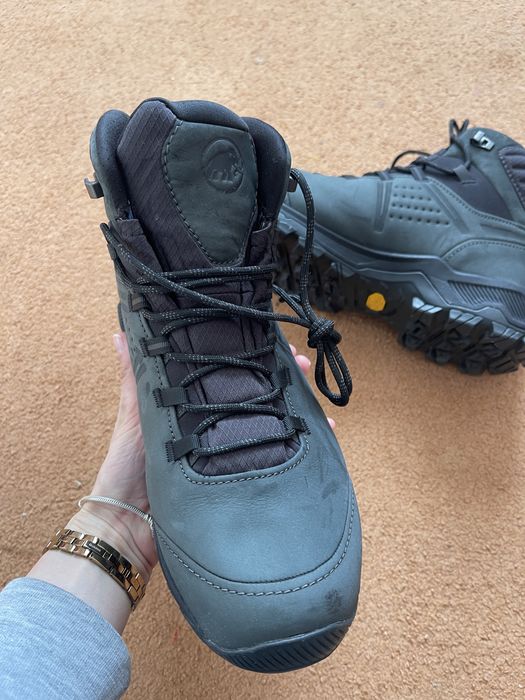 Продам мужские ботинки Mammut