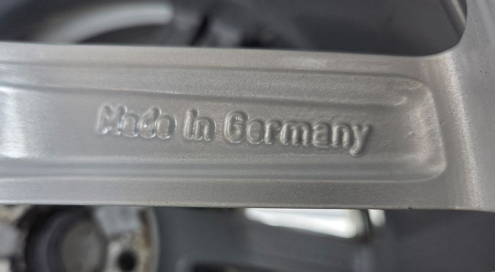 Felgi z oponami zimowymi Audi A4 A5 A6 8,5x19 ET32 5x112