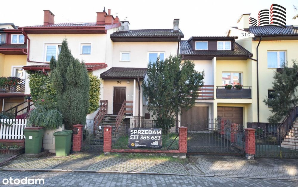 Rodzinny, funkcjonalny dom w dzielnicy Włostowice