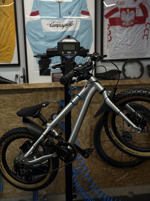 Rower Early Rider Hellion 16" Shimano Zee Unikat Przerzutki Wersja Pro