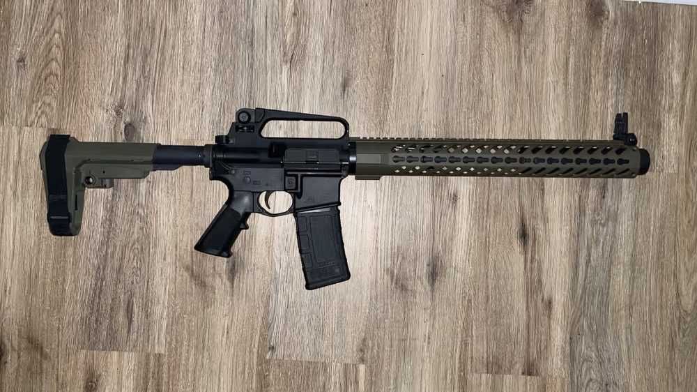 Цевье консольное для AR-15 Длина 42 см/40 слотов пр-во Monstrum  USA