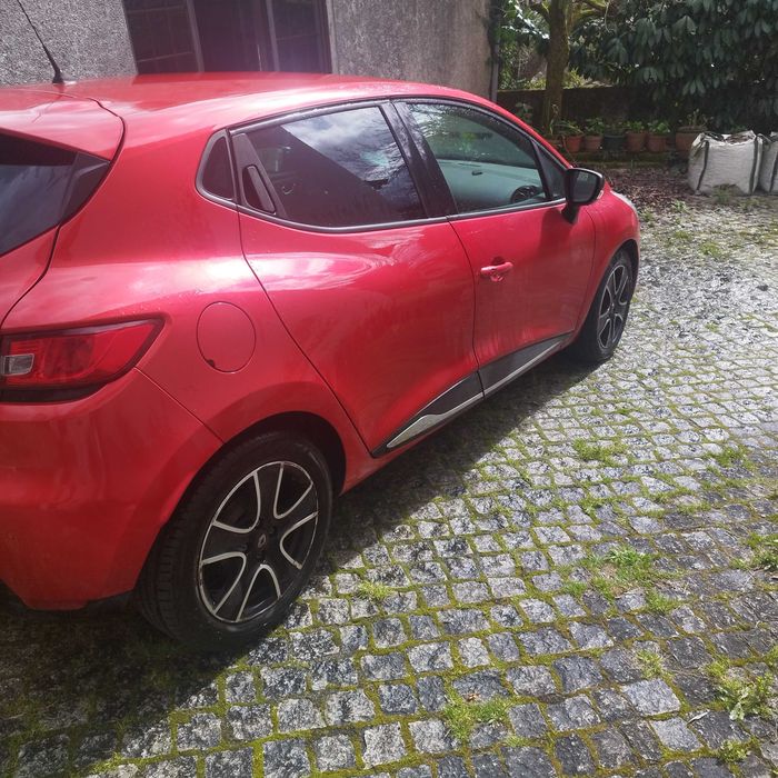 Renault Clio TCe 90cv