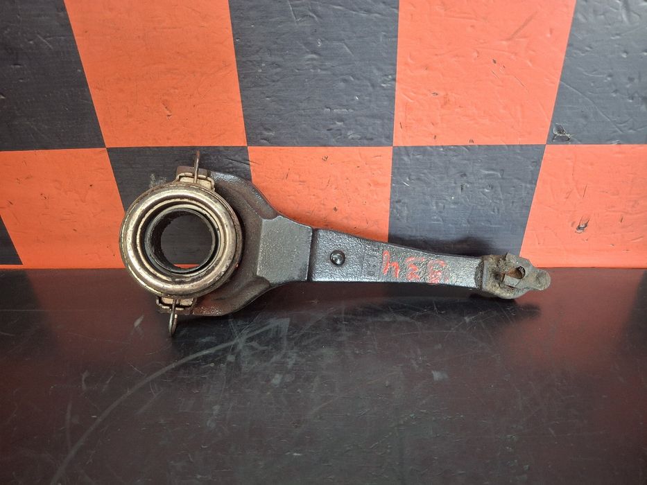 Garfo Embraiagem MITSUBISHI Canter (FB7, FB8, FE7, FE8) VII