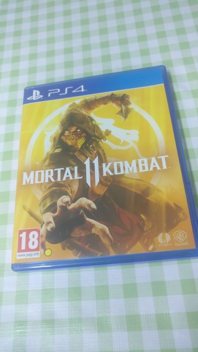 Jogos PS4 como novos.