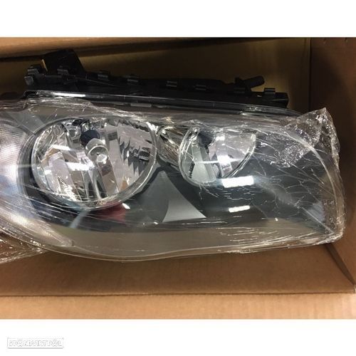 Farol BMW Serie 1 E87 E81 modelo: 2004 até 2011 novo