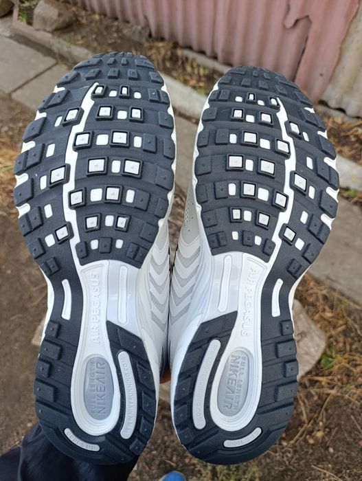 Nike Air Pegasus 2005 original p. 50 (33,5) нові