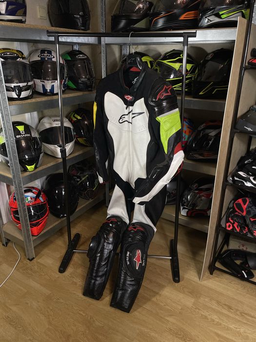 Мотокомбінезон Alpinestars Italy (Dainese Berik Ixs Icon Bmw)
