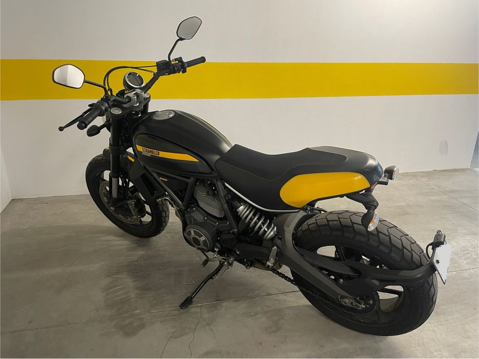 Ducati Scrambler Full Throttle 800