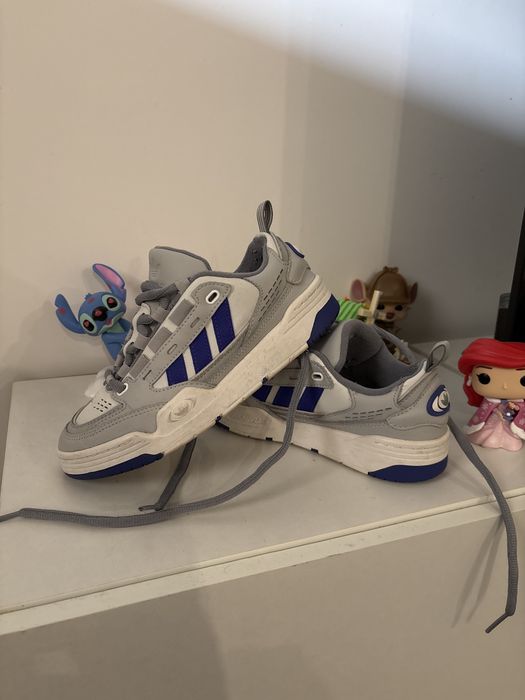Adidas 2000 n37 & Nike Court Vison n37.5
