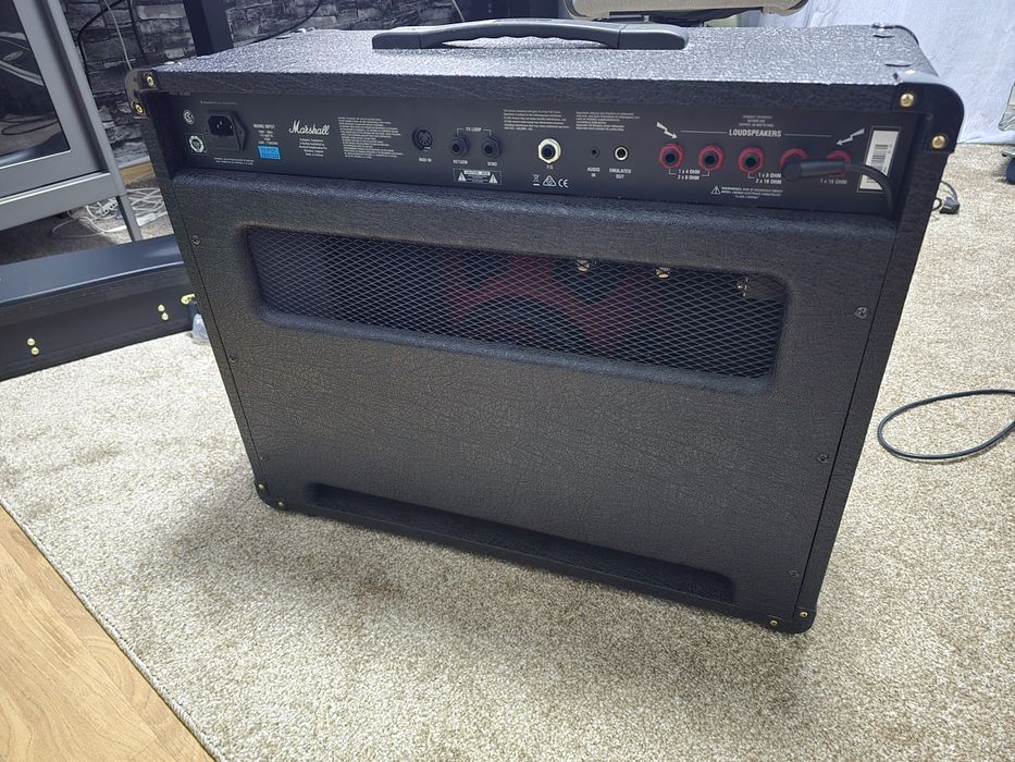 Amplificador Marshall DSL40CR Eminence