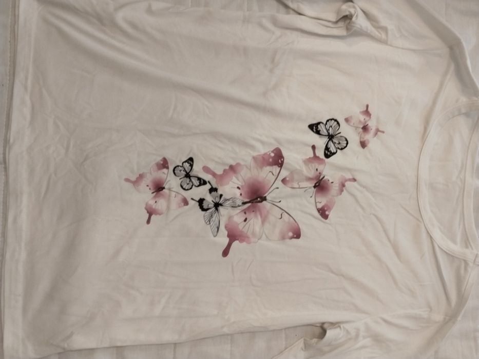 Duas blusas novas Tam M