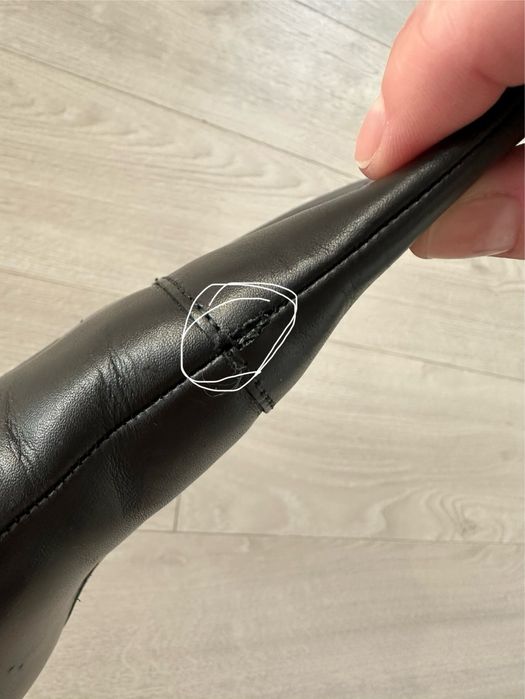 Шкіряні чоботи Zara 37 38 р. чорні  чоботи труби zara жокейки zara