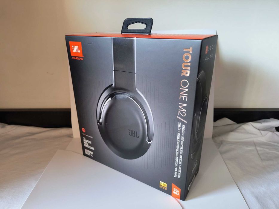Słuchawki bezprzewodowe wokółuszne bluetooth JBL Tour One M2 ANC