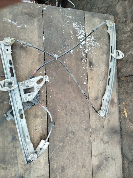 Склопідйомник передній лівий Peugeot 206 Пежо