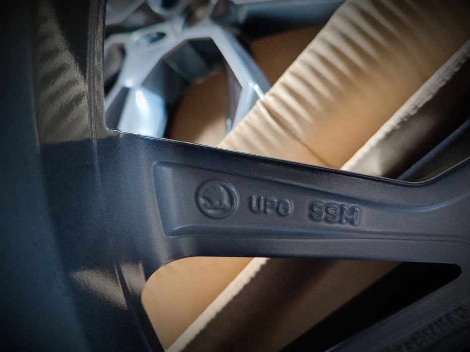 Jantes 5x112 R19 Xtreme - Skoda Octavia RS - NOVAS - Original