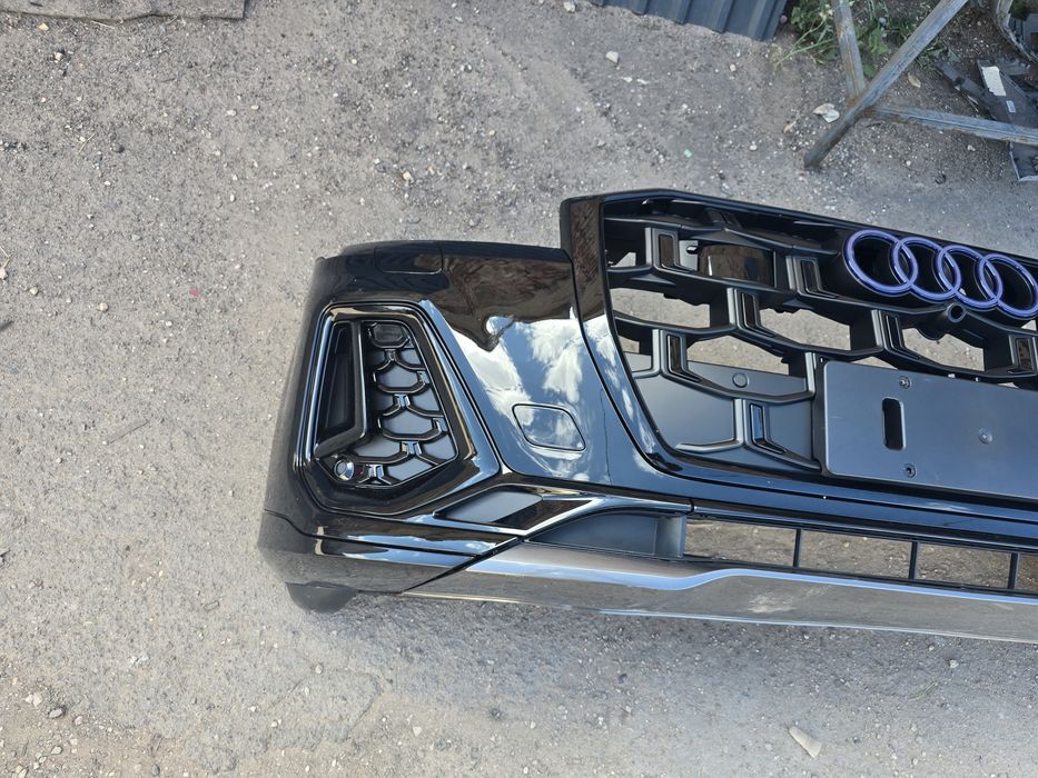 Бампер Audi Q7 24.26 рік.