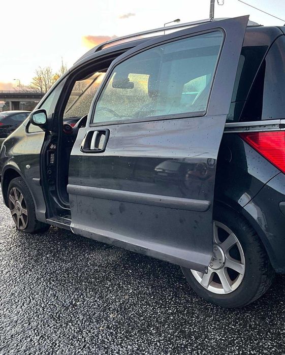 Peugeot 1007 de 2016 para peças